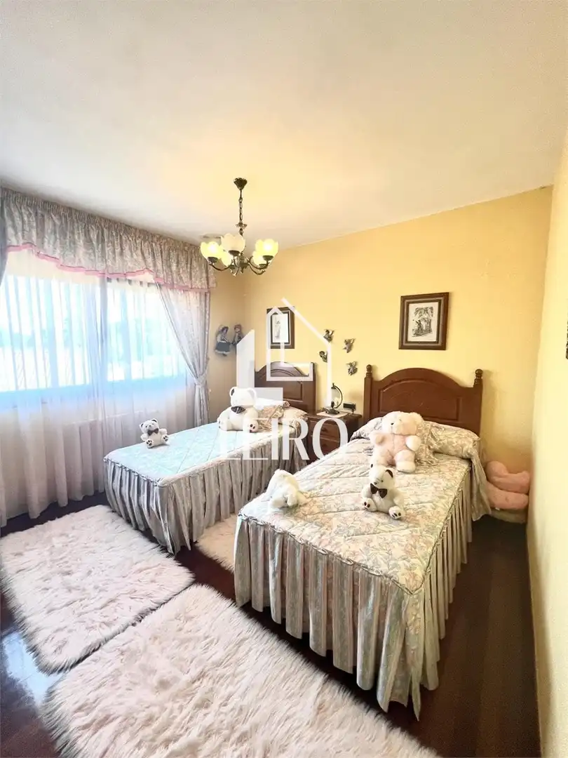 Bedroom of Houses for sale in Vilagarcía de Arousa  with Heating, Private garden and Terrace