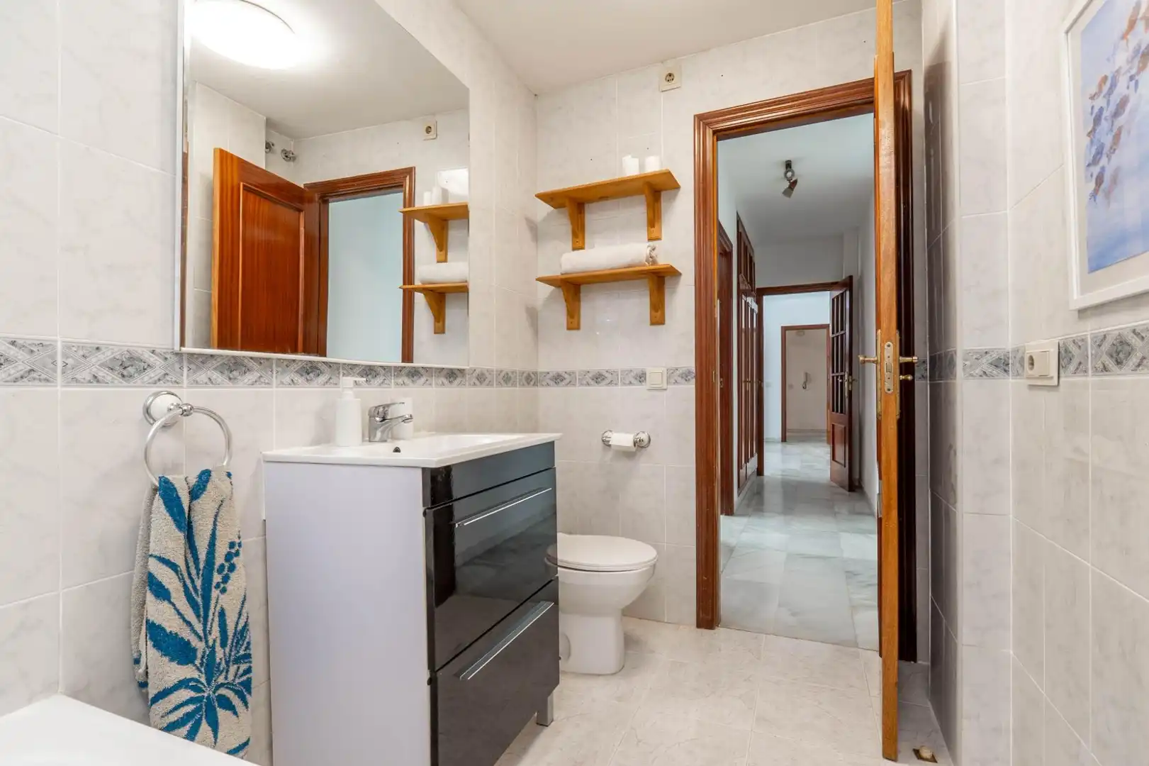 Badezimmer von Wohnung zur Miete in La Zubia mit Klimaanlage