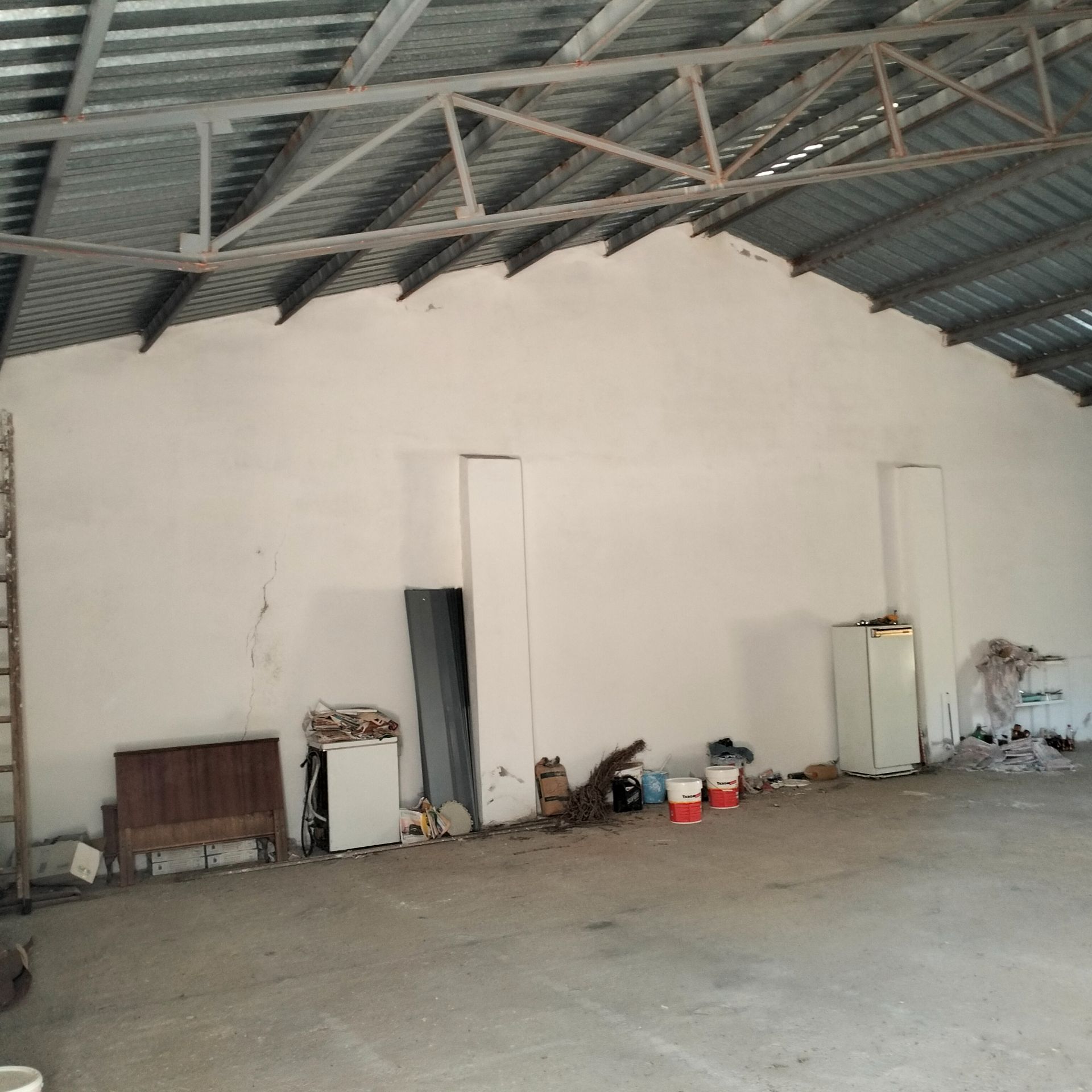 Industrial buildings for sale in El Bonillo
