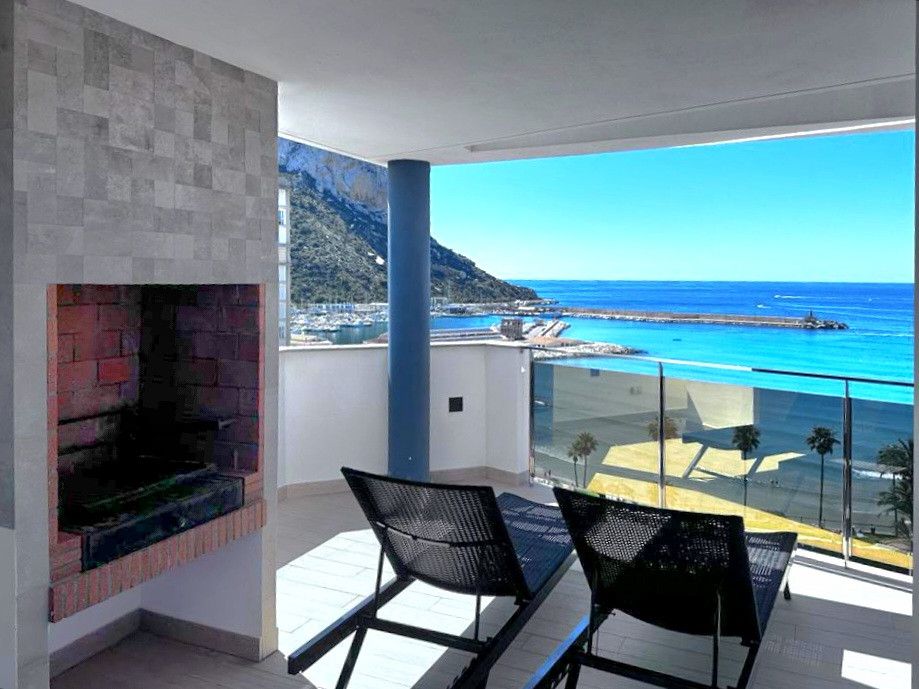 Dormitori de Àtic en venda en Calpe / Calp amb Aire condicionat, Jardí privat i Terrassa