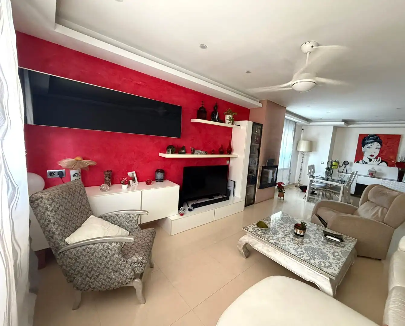Sala de estar de Casa o chalet en venta en Aldea del Fresno con Aire acondicionado, Calefacción y Terraza