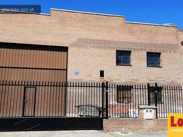 Nave industrielle à vendre à Sector 8 - Nueva Balastera