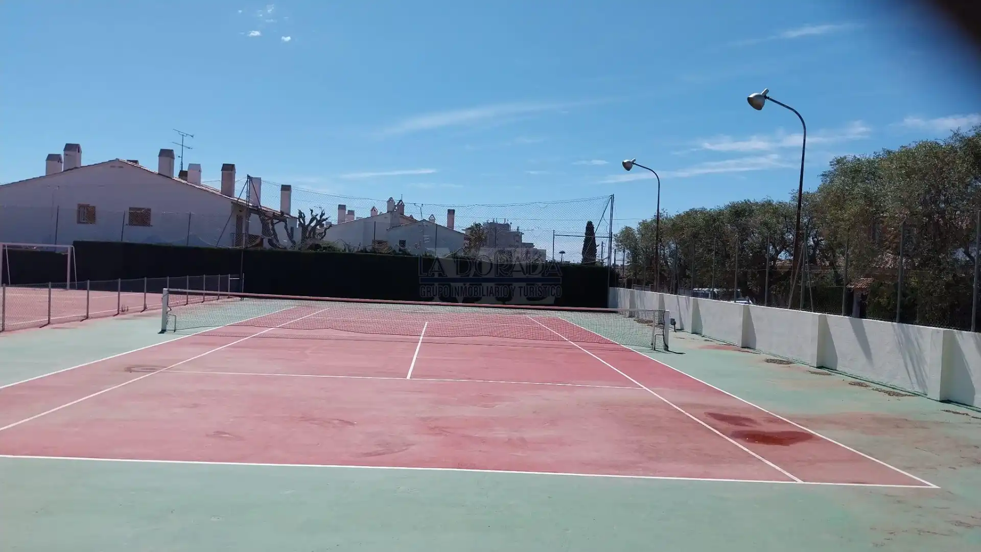 Vista exterior de Apartamento en venta en Cambrils con Amueblado, Balcón y Piscina comunitaria