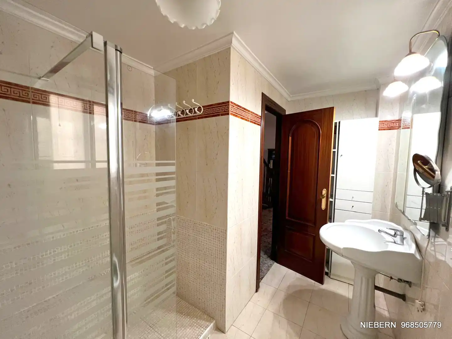 Casa adosada en venta en Calle Nueva, Los Barreros - Cuatro Santos