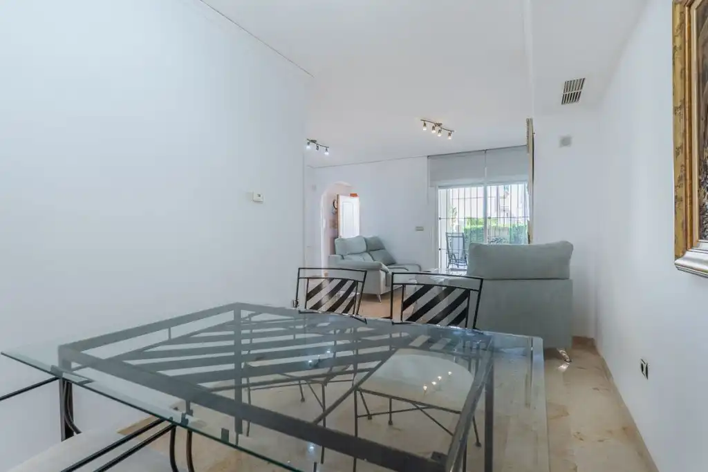 Casa aparellada amb piscina en venda a Las Chapas - El Rosario, imagen 8