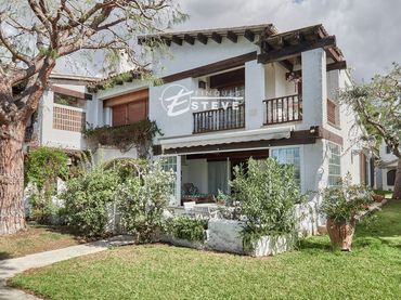 Maison mitoyenne avec piscine à vendre à Alorda Park