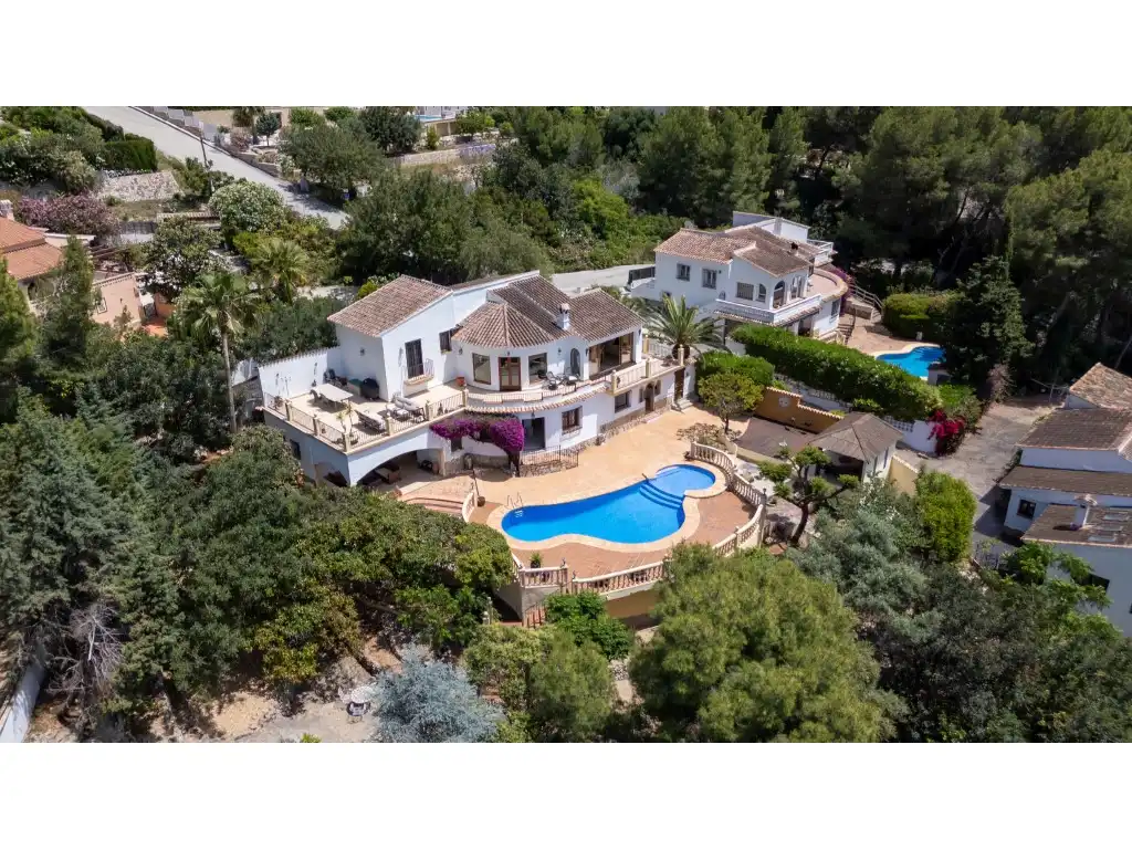 Vista exterior de Casa o xalet en venda en Jávea / Xàbia amb Aire condicionat, Calefacció i Balcó