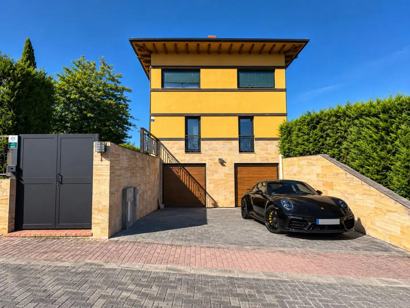 Exterior view of Houses for sale in Oruña