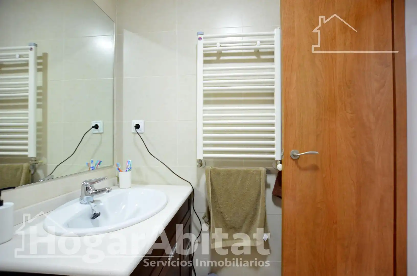 Bathroom of Flat for sale in Tavernes de la Valldigna  with Balcony