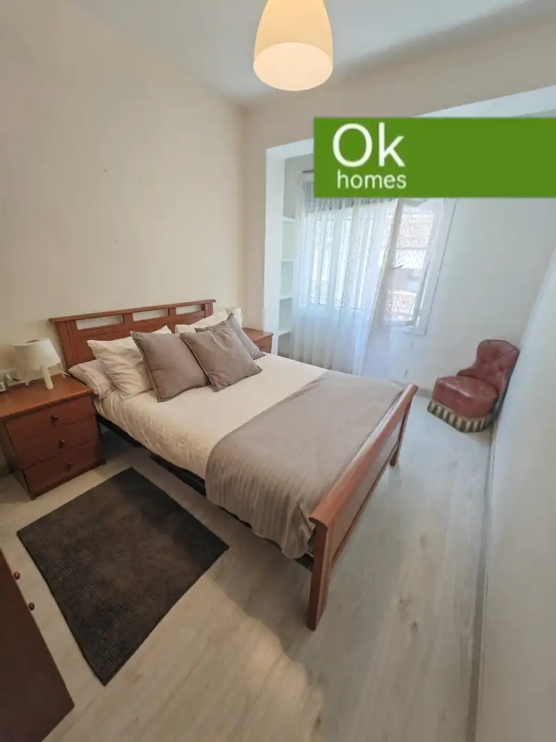 Schlafzimmer von Einfamilien-Reihenhaus zum Verkauf in Melide mit Klimaanlage, Heizung und Abstellraum