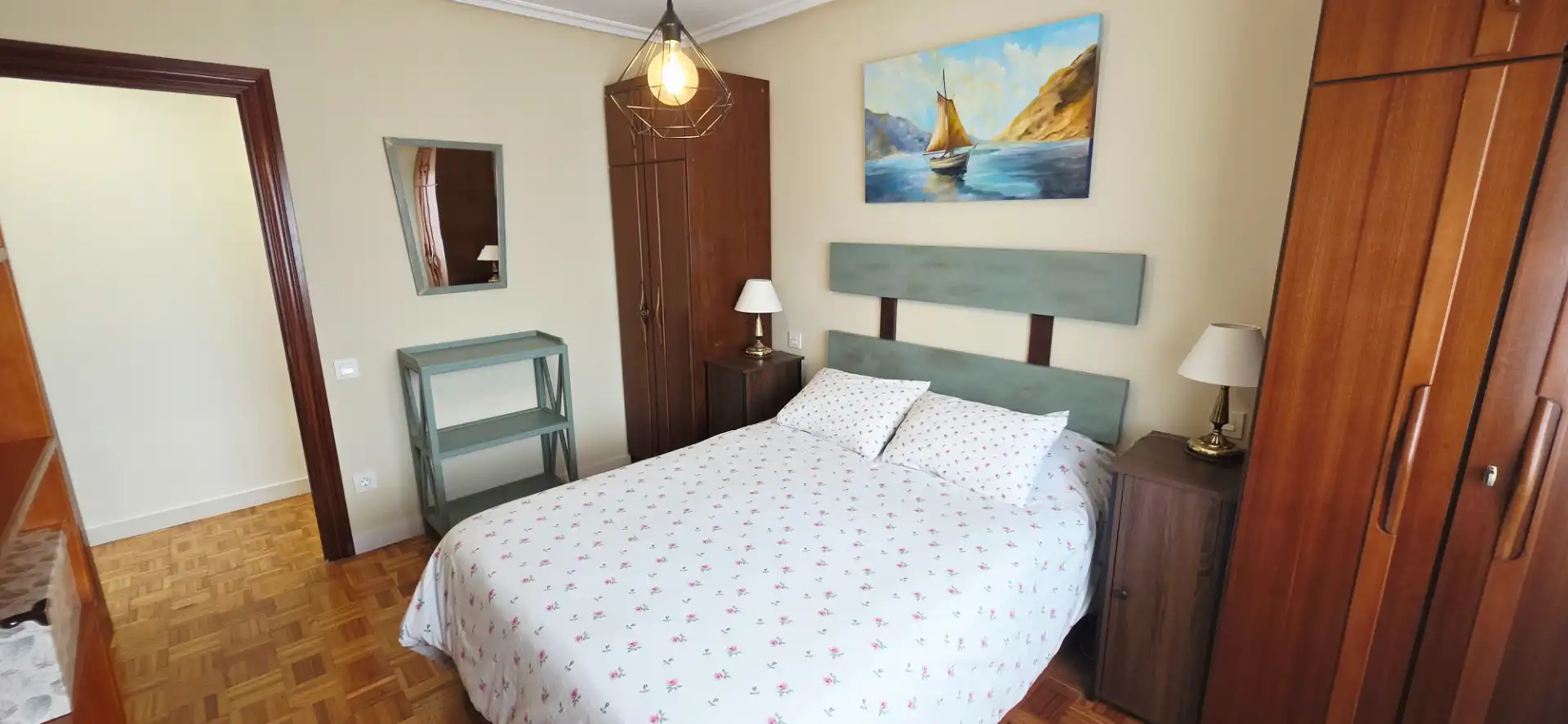 Bedroom of Flat for rent in Gijón   with Heating, Parquet flooring and Furnished