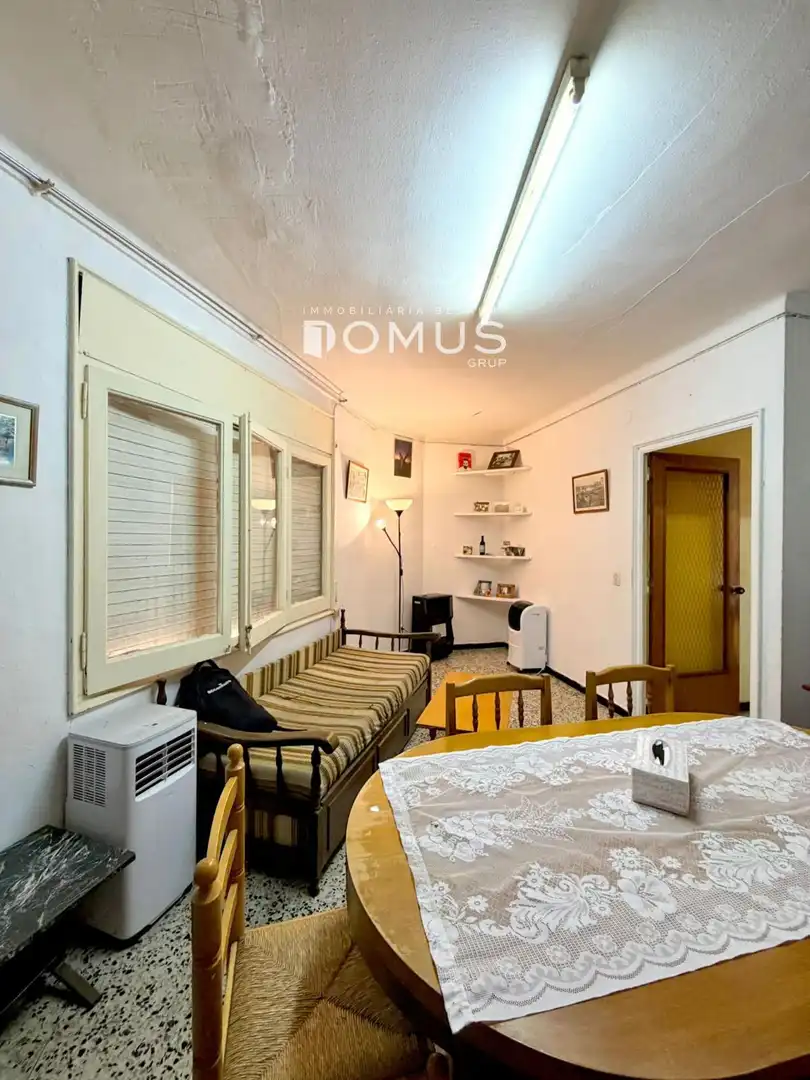 Living room of Flat for sale in L'Escala  with Terrace and Storage room
