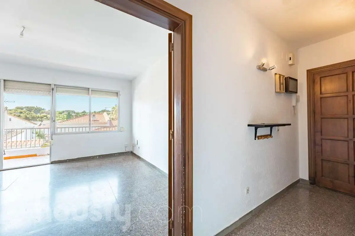 Habitación de Piso en venta en Sant Pere de Ribes con Calefacción y Balcón