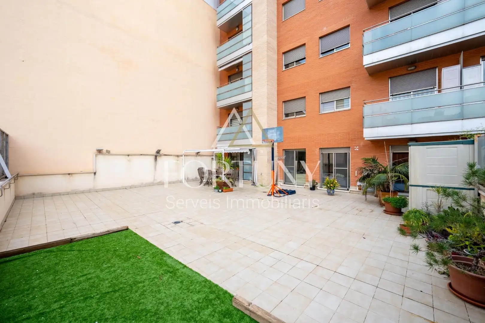 Terrassa de Pis en venda en Reus amb Aire condicionat, Calefacció i Traster