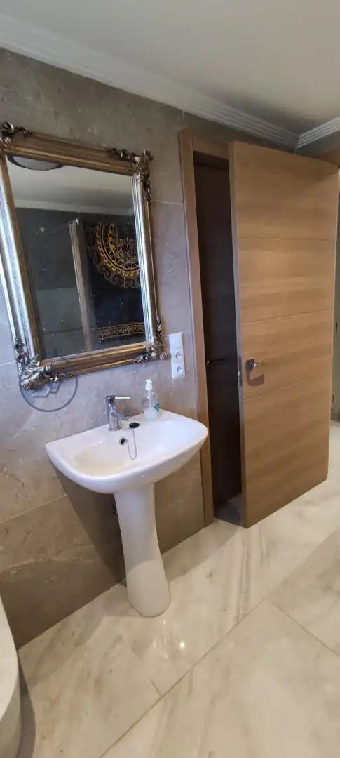 Baño de Casa o chalet en venta en Chiva con Calefacción, Jardín privado y Terraza