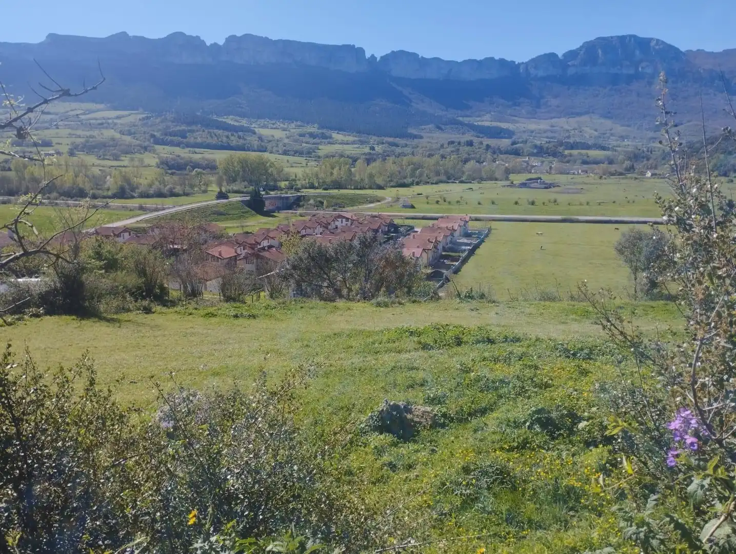 Terreny residencial en venda a Barrio santiago