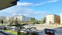 Vista exterior de Pis en venda en Laredo amb Calefacció i Terrassa