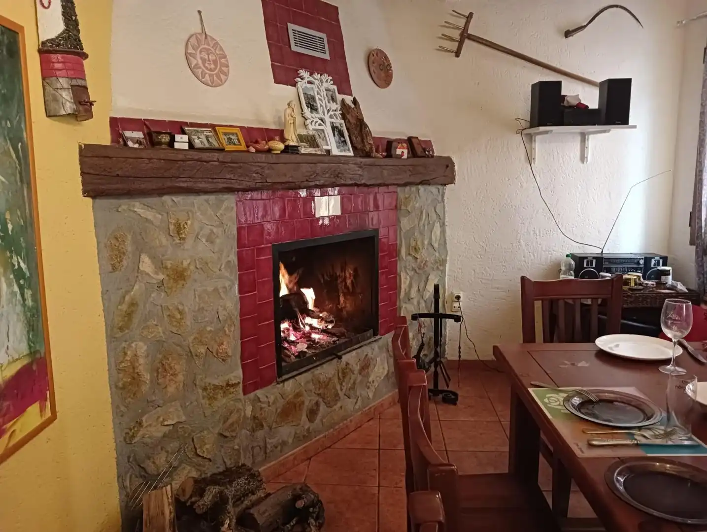 Casa adosada en venda en Camprovín