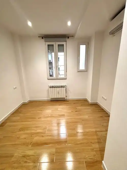Habitación de Piso en venta en Madrid con Aire acondicionado, Calefacción y Terraza