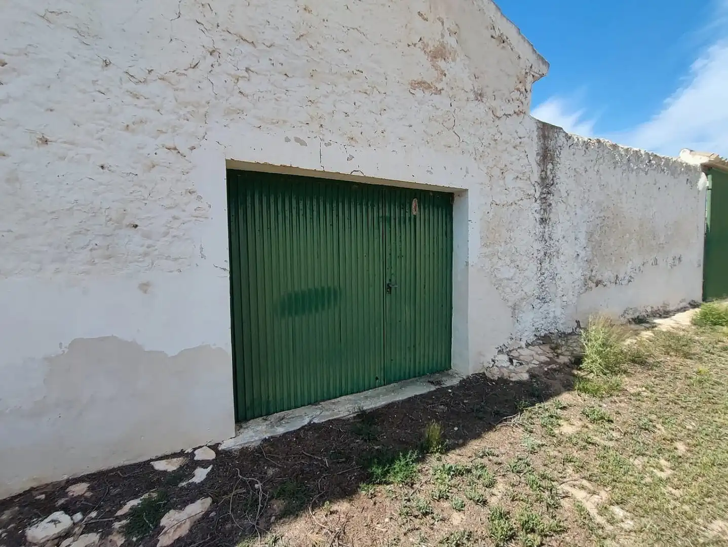 Exterior view of Country homes for sale in Yecla