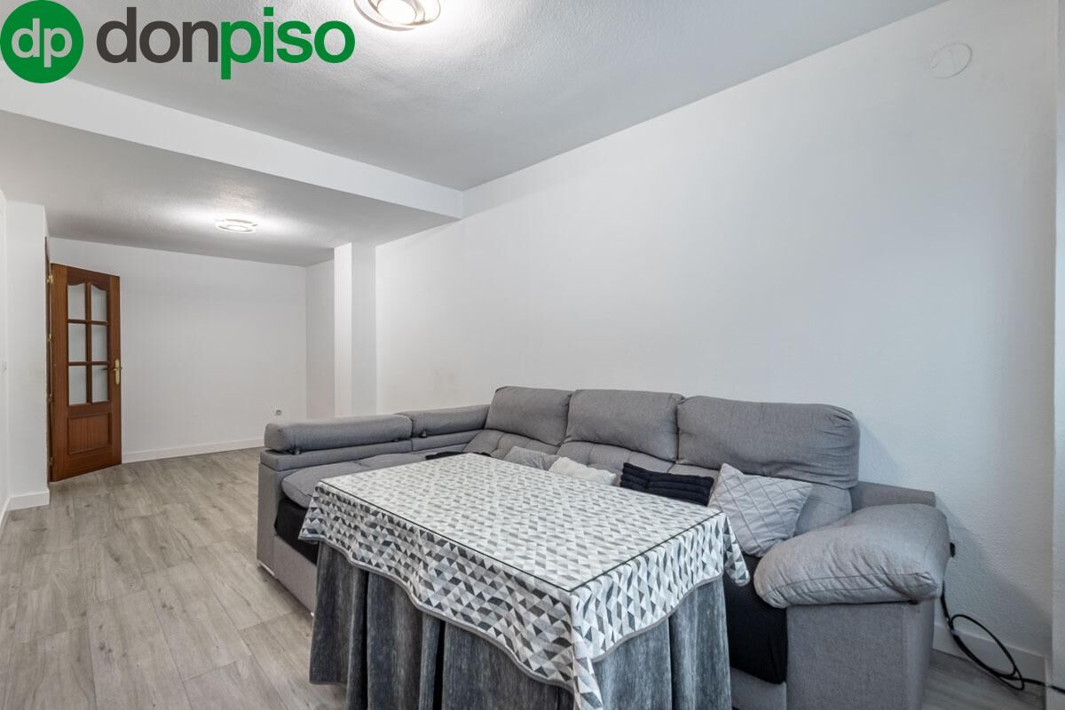 Wohnung zum verkauf in Maracena mit Klimaanlage