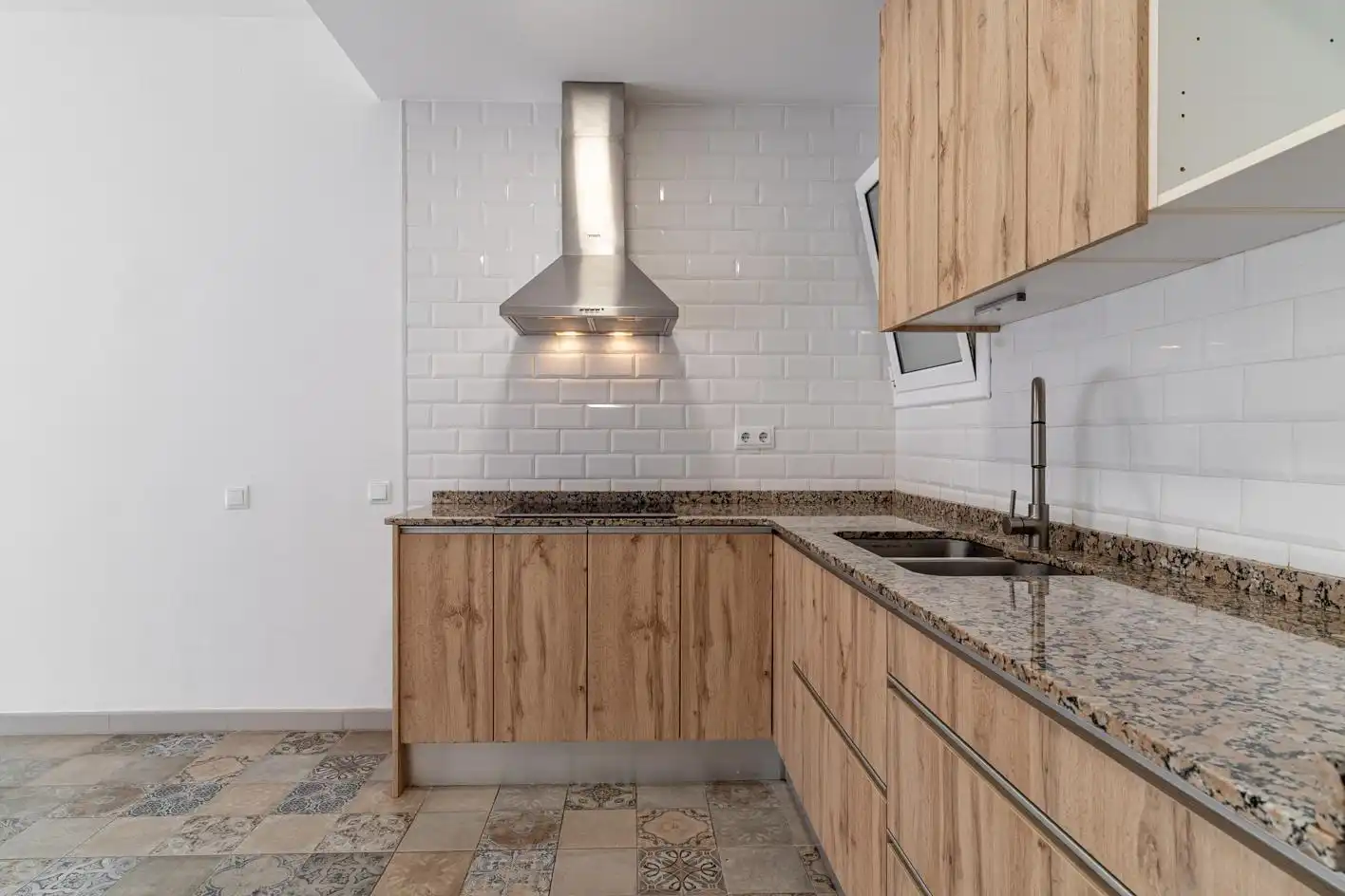 Kitchen of Flat for sale in Barcelona