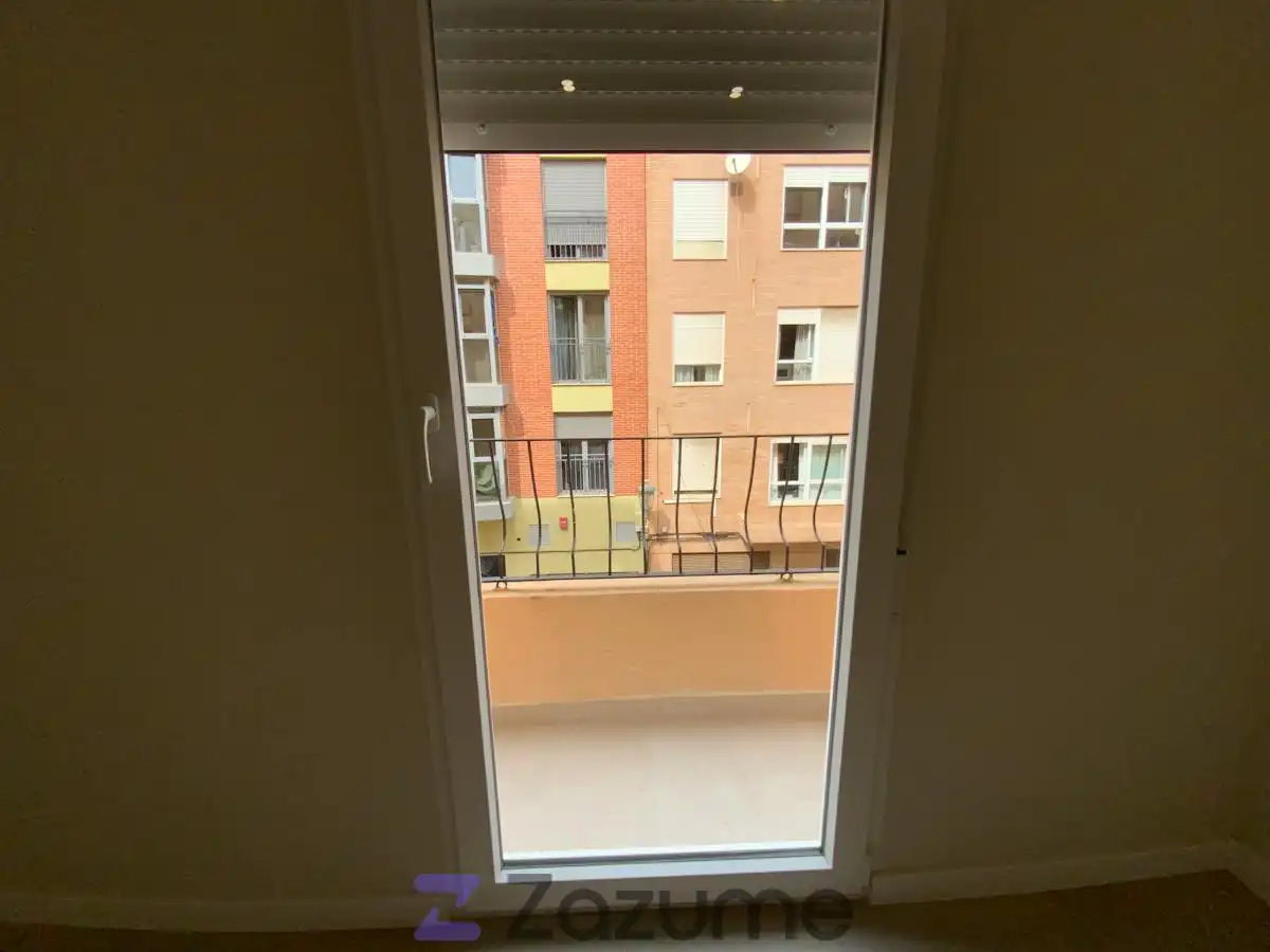 Flat with terrace to rent in Carrer de Pere Aleixandre, imagen 11