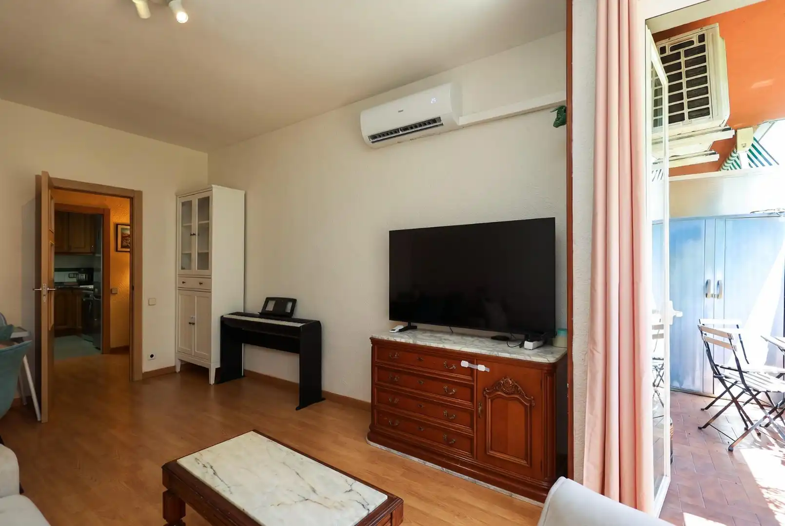 Flat with pool for sale in Sants - Montjuïc, imagen 7