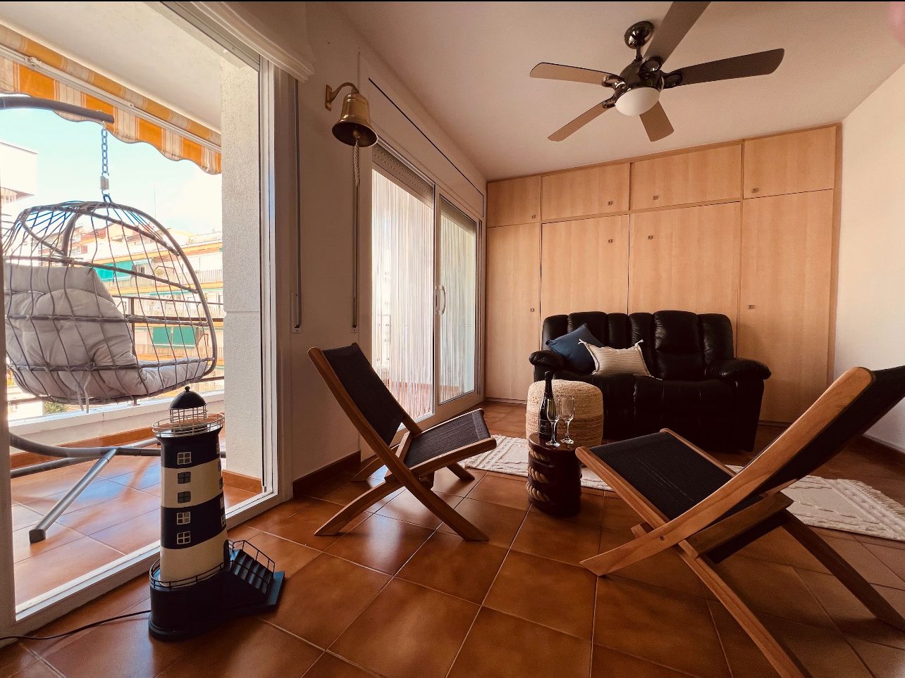 Living room of Study for sale in Lloret de Mar  with Furnished, Oven and Washing machine