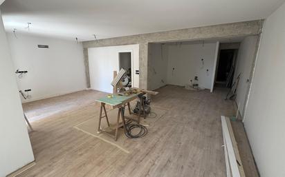 Pis en venda en  Granada Capital amb Aire condicionat, Calefacció i Terrassa