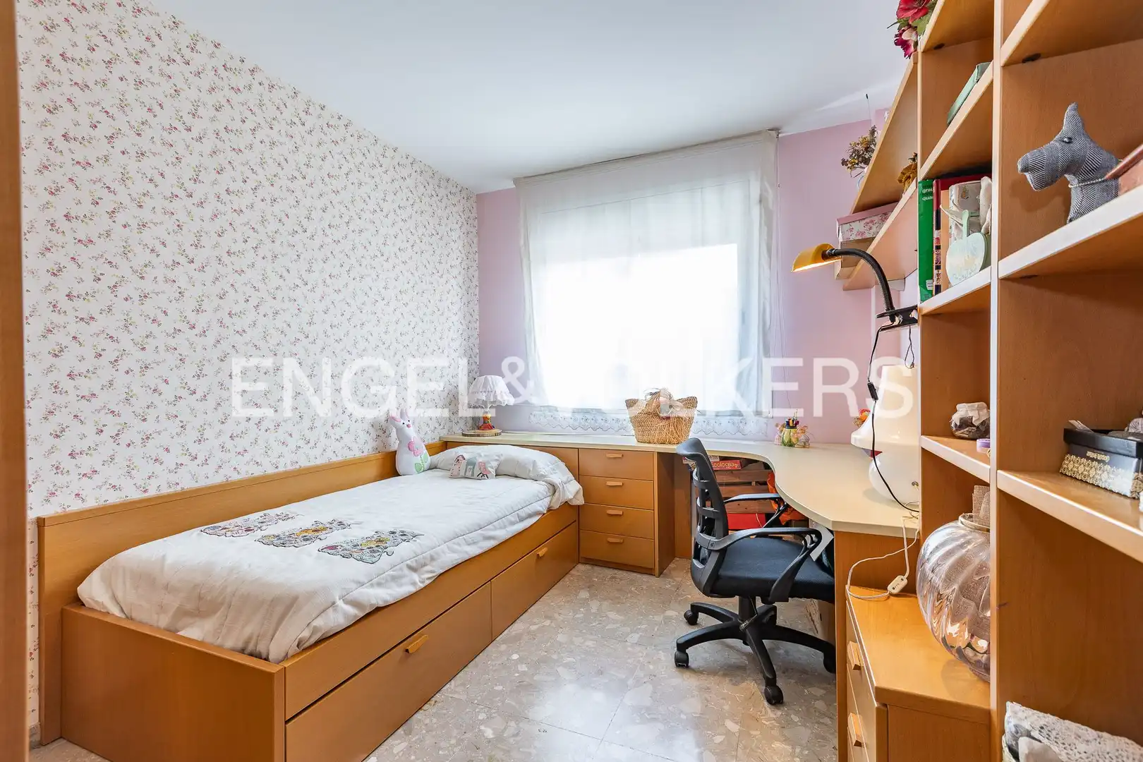 Bedroom of Houses for sale in Terrassa  with Air Conditioner, Heating and Private garden
