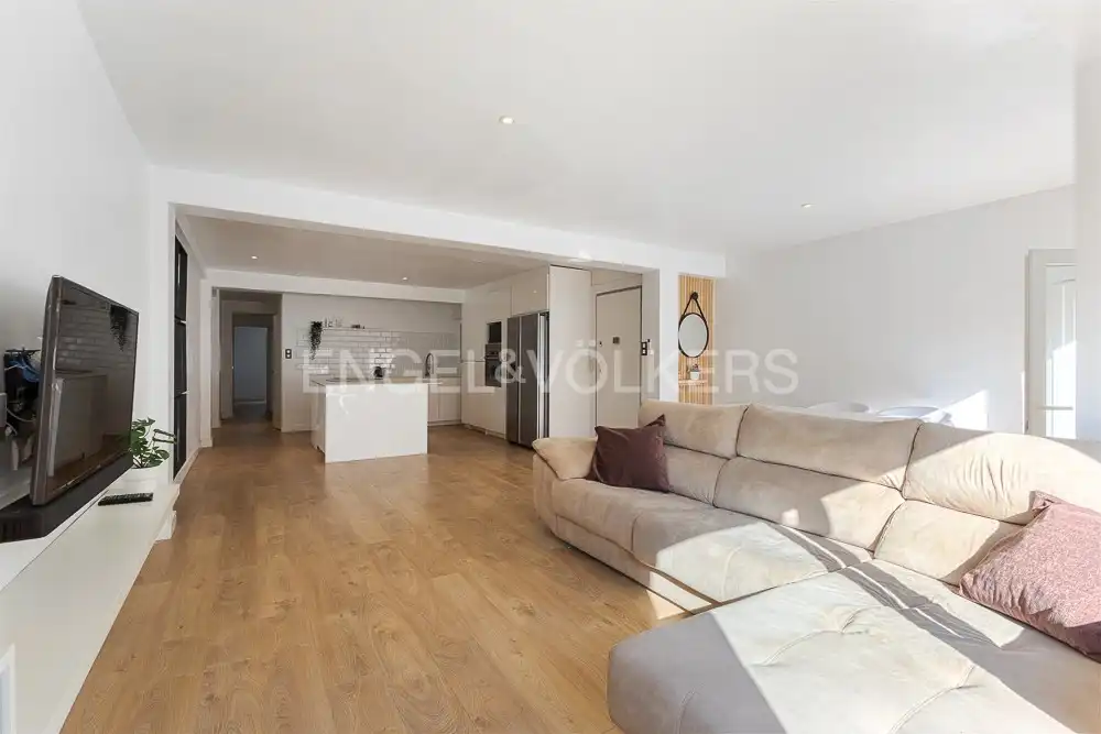 Sala d'estar de Pis de lloguer en Valencia amb Aire condicionat, Calefacció i Parquet