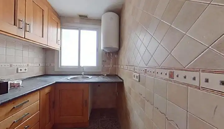 Piso con balcón en venta en La Gavarra, imagen 8