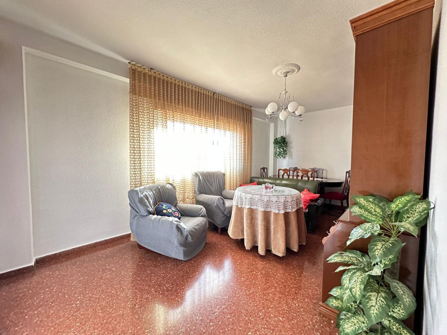 Living room of Flat for sale in  Granada Capital  with Terrace