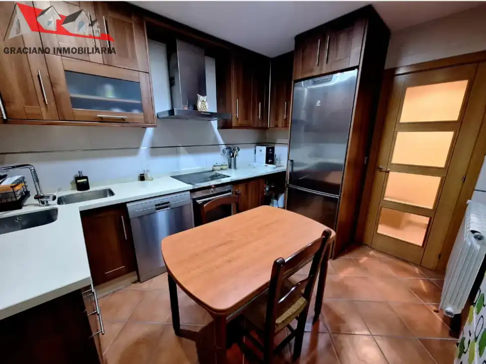 Cocina de Piso en venta en La Gineta con Aire acondicionado, Calefacción y Amueblado
