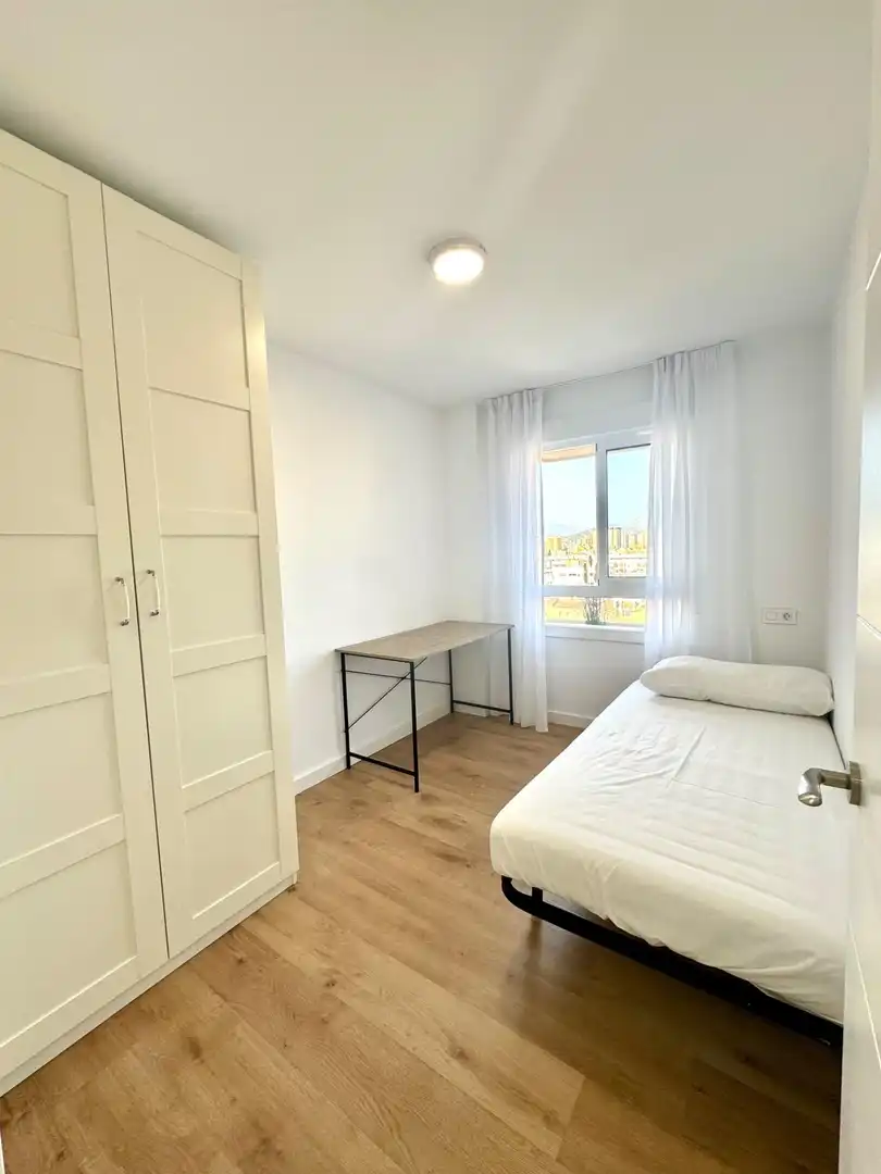 Bedroom of Flat for sale in Málaga  with Heating and Furnished