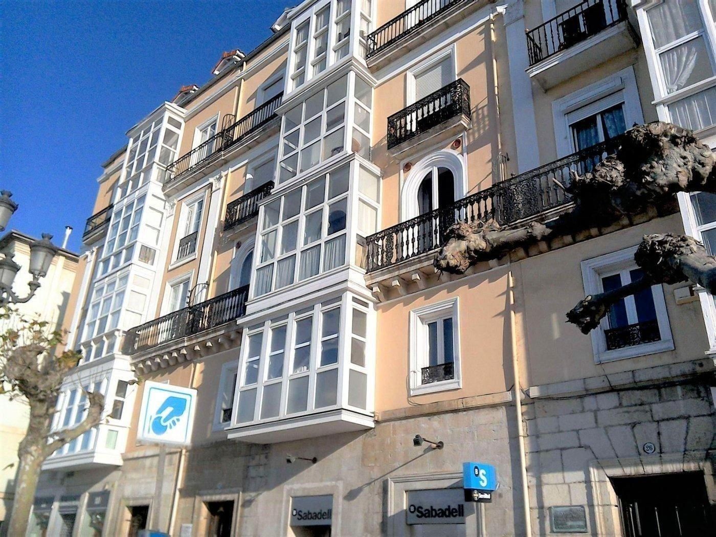 Vista exterior de Ático en venta en Santander con Calefacción