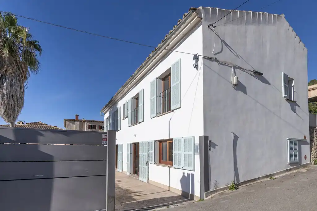 Vista exterior de Finca rústica en venta en Calvià con Aire acondicionado, Calefacción y Balcón