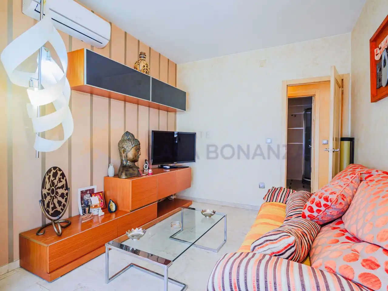 Living room of Flat for sale in Almuñécar  with Air Conditioner and Terrace
