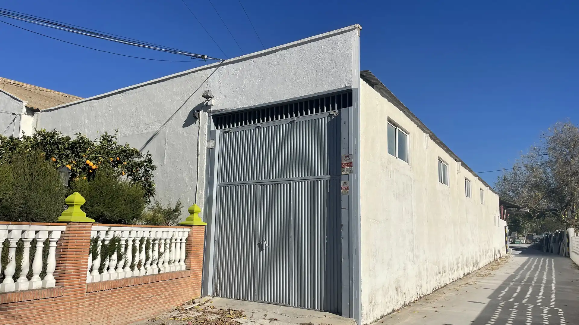 Industrial buildings for sale in Maracena