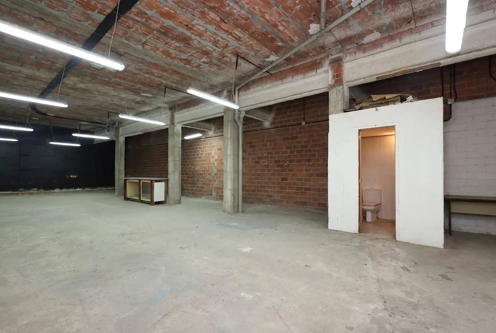 Local comercial en venda a Carrer GENIS SALA, imagen 6