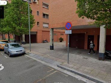 Individual de lloguer a mare de deu del carme 84