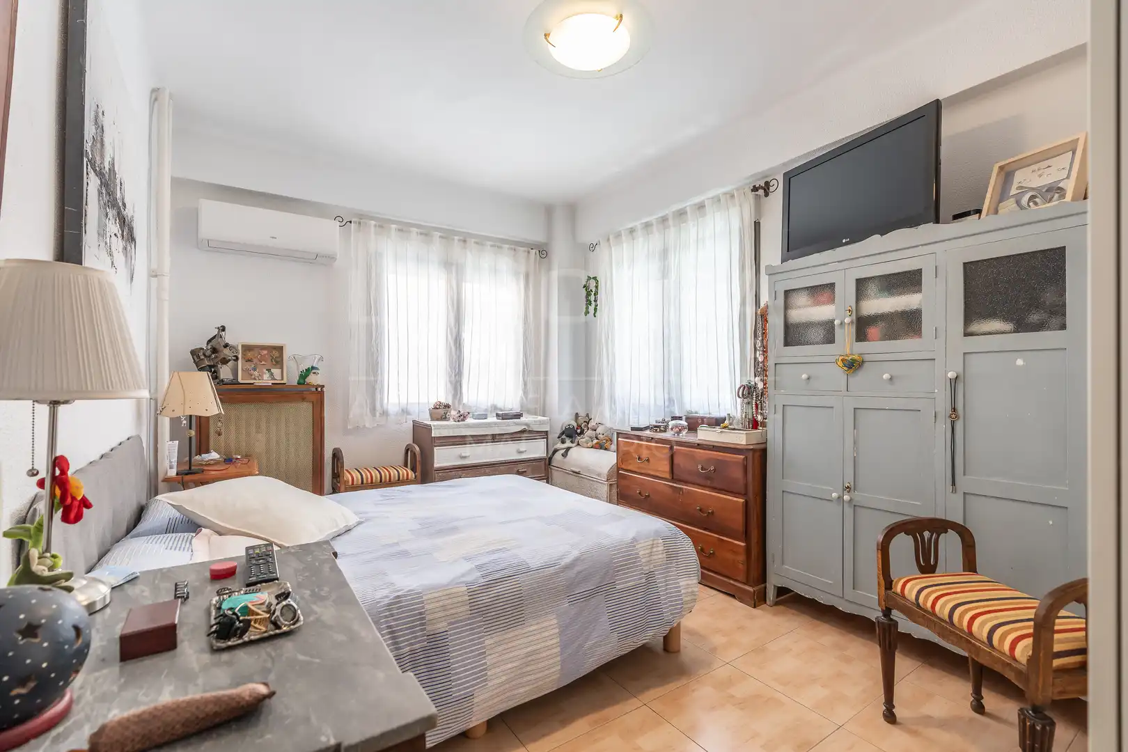 Habitación de Piso en venta en Madrid con Calefacción y Trastero