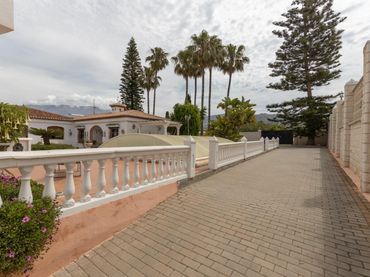 Villa con piscina in vendita a Los Tablones - La Garnatilla