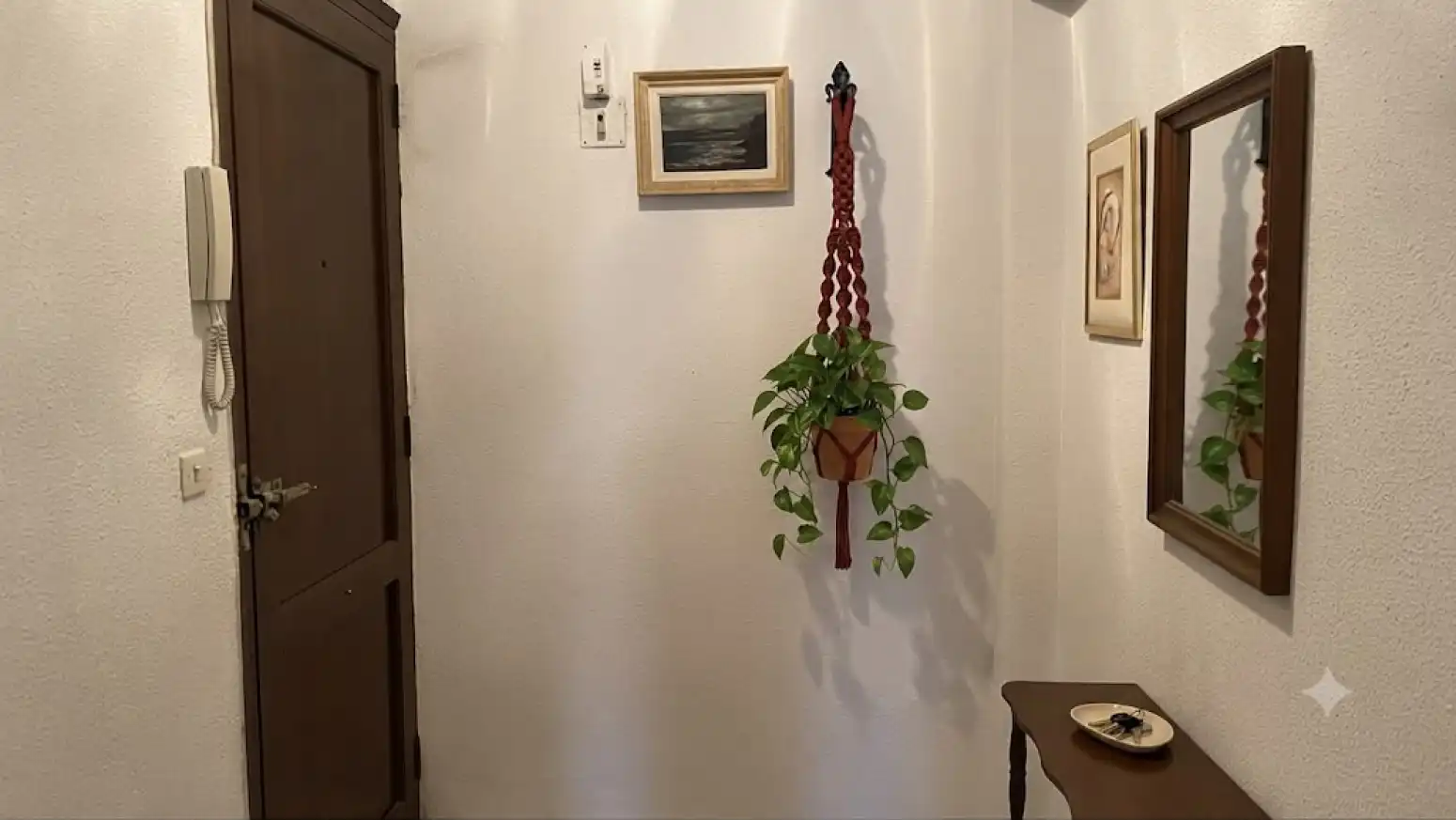 Flat for sale in Valencia  with Balcony