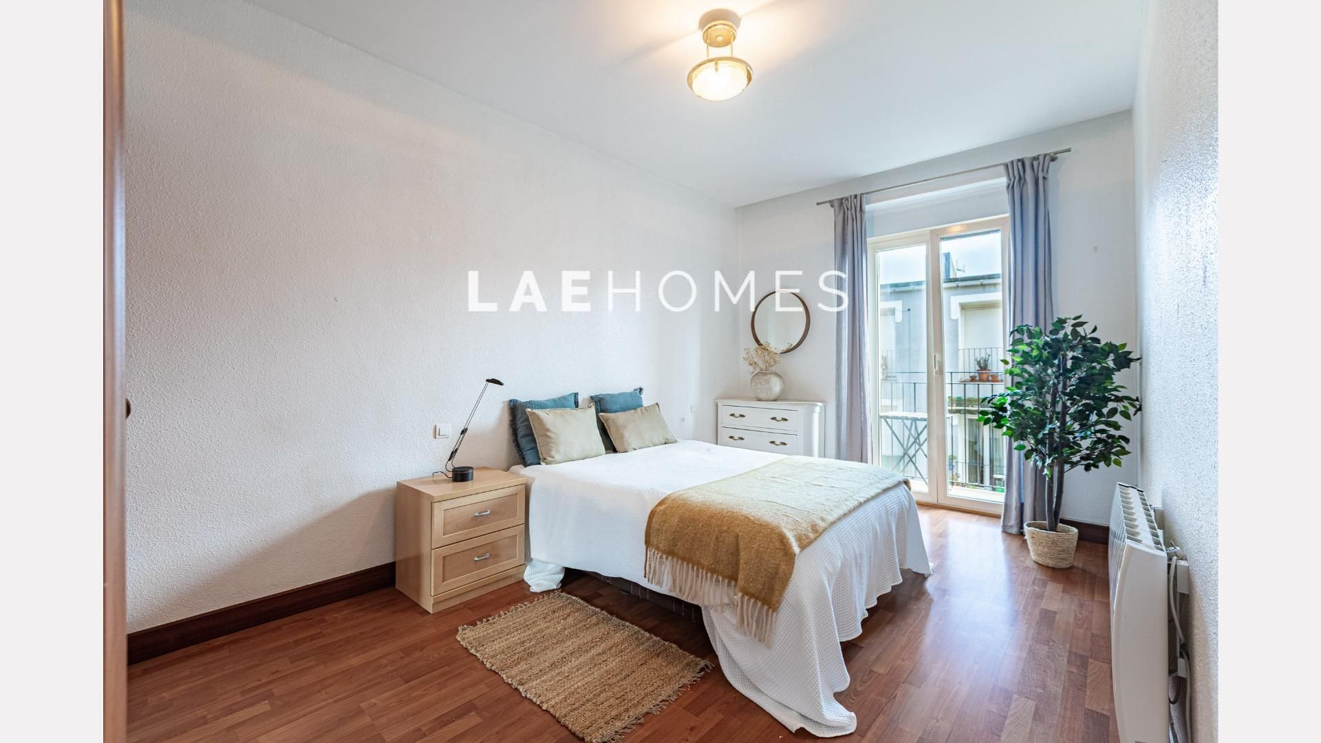 Bedroom of Flat for sale in Donostia - San Sebastián   with Heating and Balcony
