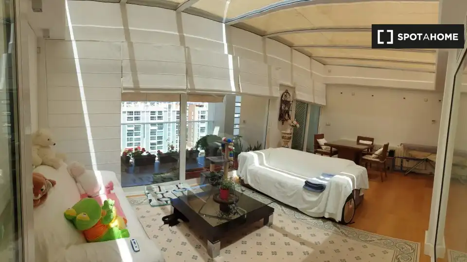 Room in Playa de San Juan