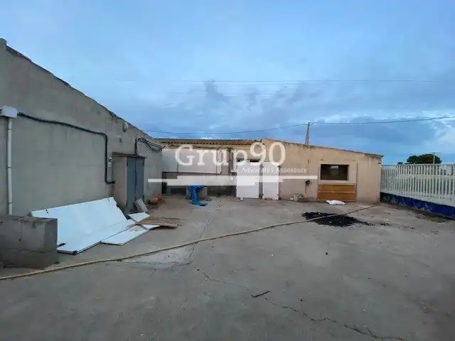 Nau industrial en venda en Santa Bàrbara