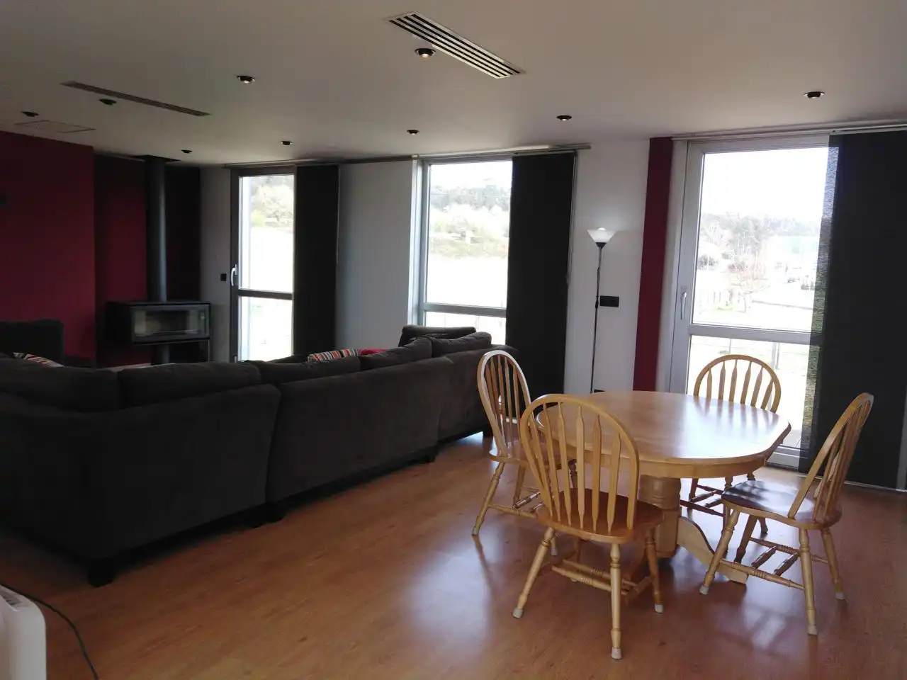 Living room of Houses for sale in Ames  with Air Conditioner and Terrace