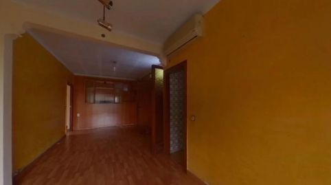Foto 4 de Piso en venta en Carrer Jerez de la Frontera, Sant Roc, Badalona
